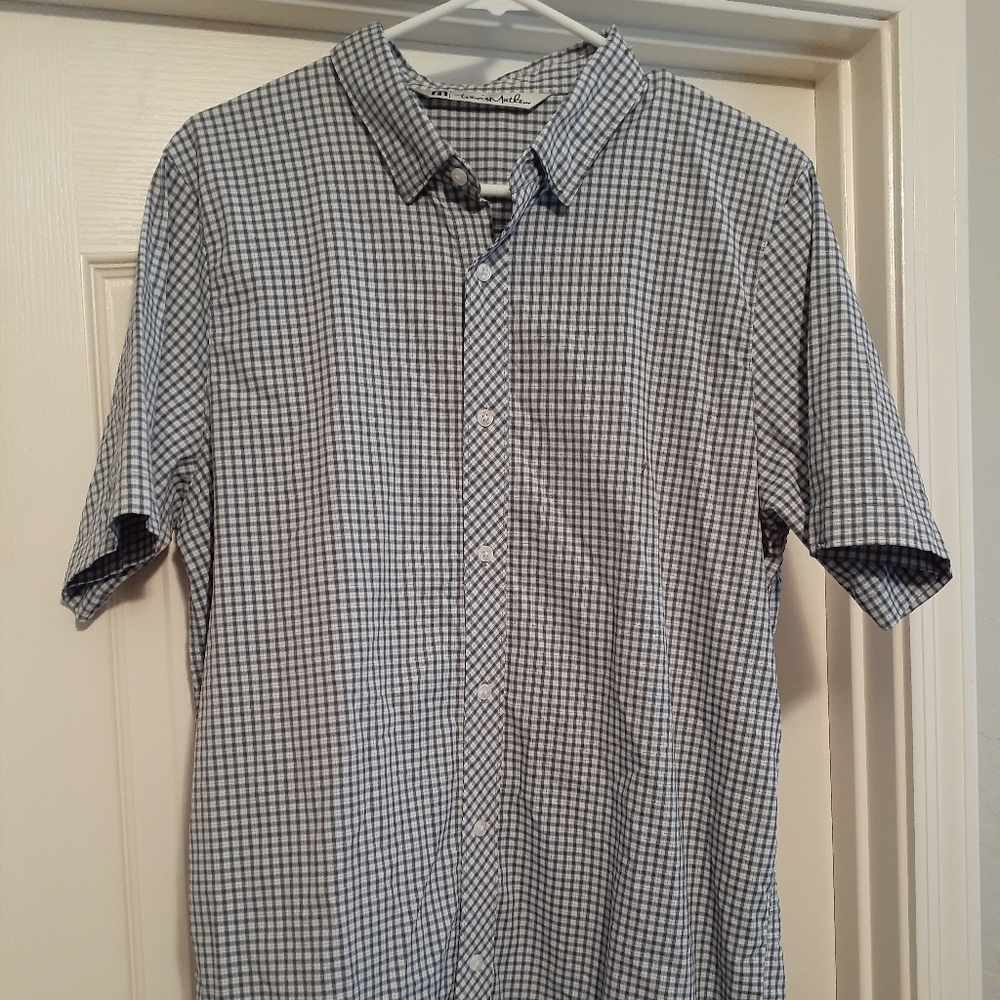 Travis Mathew Short Sleeve Button Up - Clean - Large